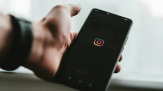 Instagram sta lavorando a una funzione di creazione di collage personalizzati