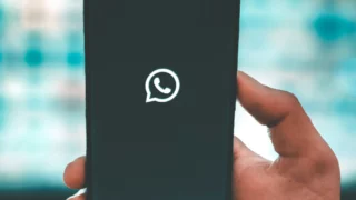 WhatsApp lavora a una modalità di chat vocale di Meta AI